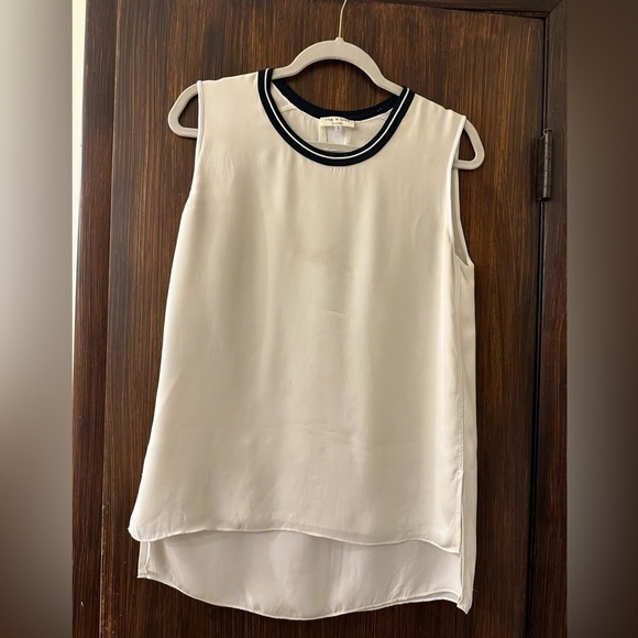 rag & bone Tops - Rag & Bone Silk Sleeveless Double layered Top in Ivory (T1)